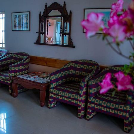 Travellers' Inn Darjeeling (West Bengal) Buitenkant foto