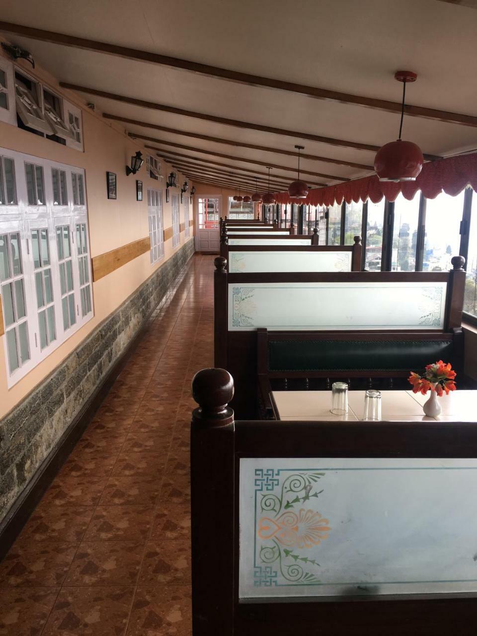 Travellers' Inn Darjeeling (West Bengal) Buitenkant foto