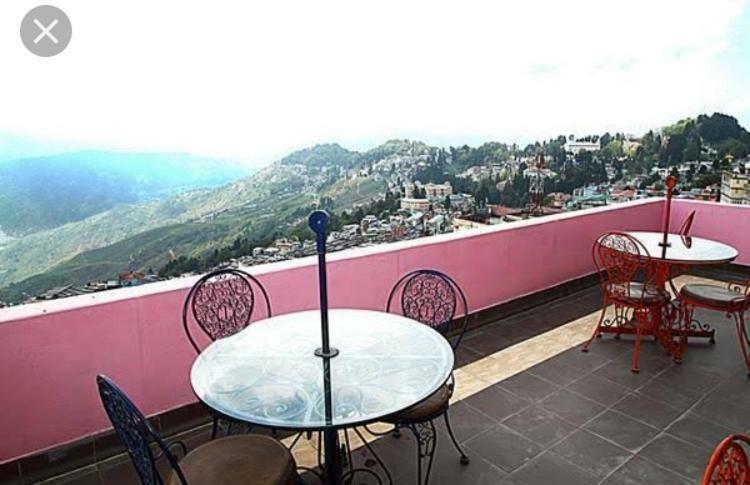 Travellers' Inn Darjeeling (West Bengal) Buitenkant foto